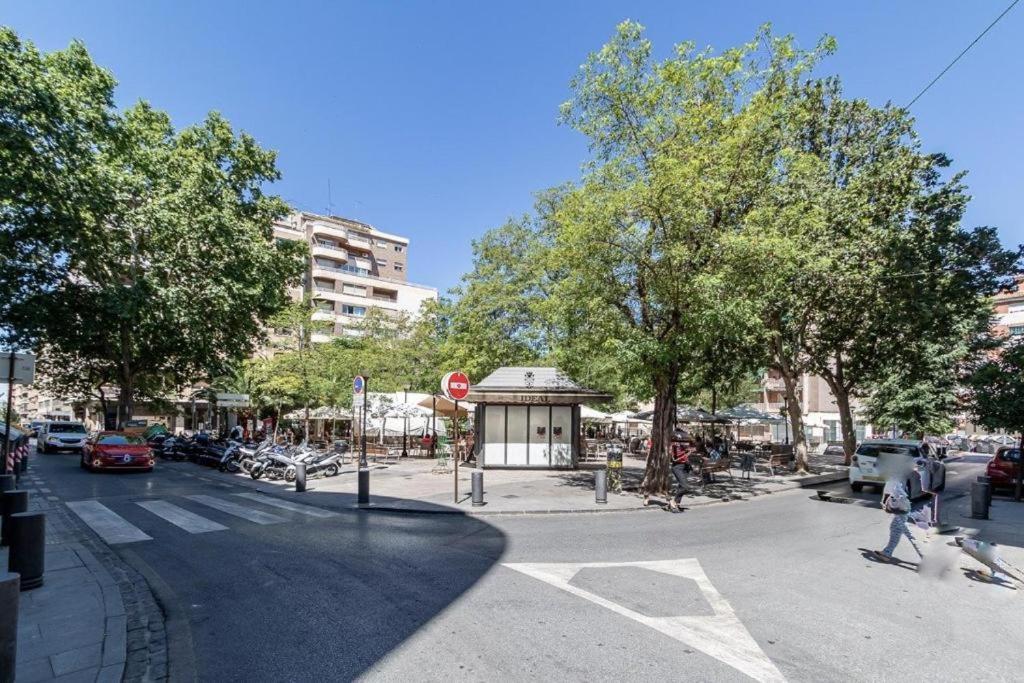 3 Bedroom Elegant & Cozy City Centre Granada Bagian luar foto
