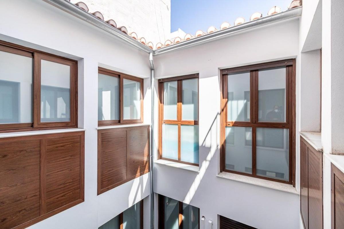 3 Bedroom Elegant & Cozy City Centre Granada Bagian luar foto