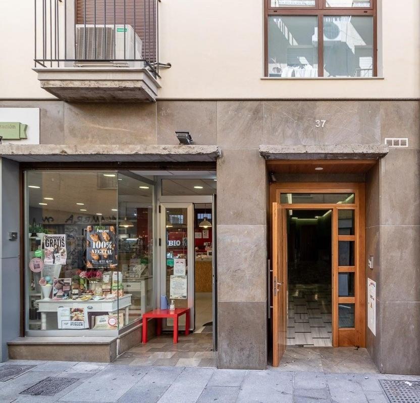 3 Bedroom Elegant & Cozy City Centre Granada Bagian luar foto